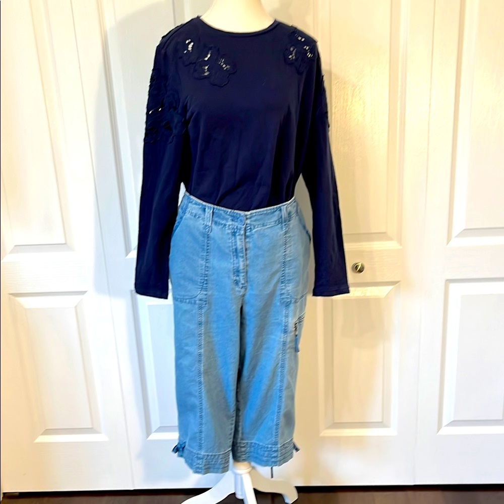Alia Denim Blue Capris